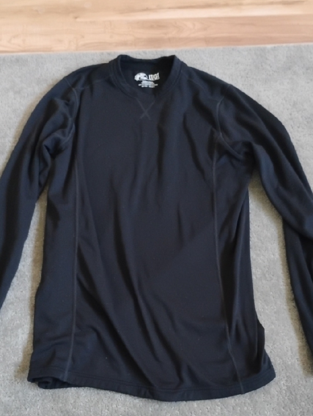 Bass Pro Shops Black Crewneck Long Sleeves..Thermal Large